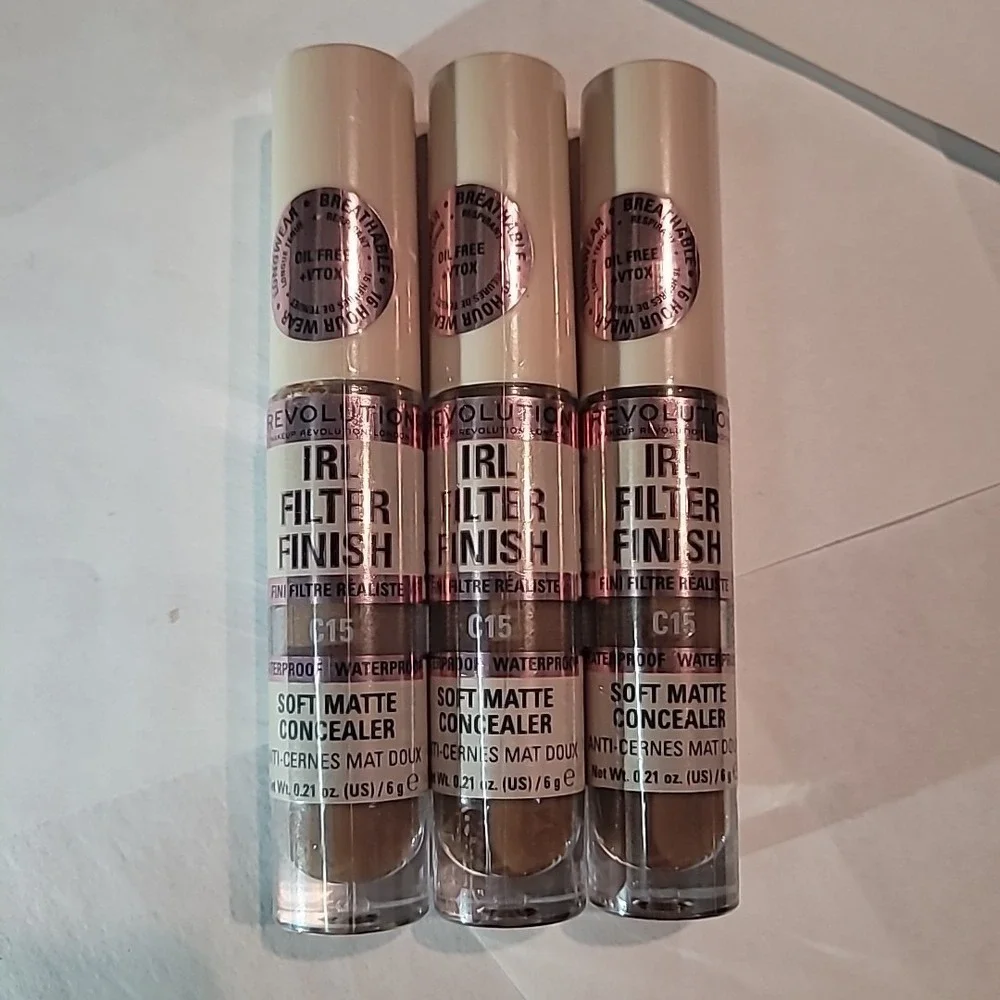 Lot of‎ 3 | Revolution IRL Filter Finish Soft Matte Concealer (0.21oz/6g) C15